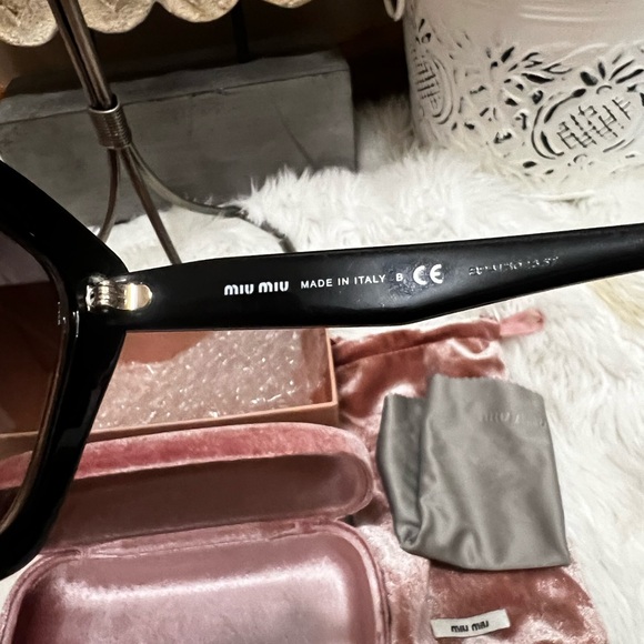 #SOLD#. Miu Miu Glasses Frames w/ Case, Gold Glitter Oversized Sunglasses - Picture 5 of 9